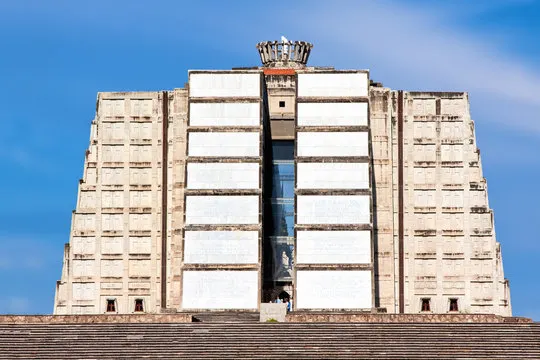 Faro a Colón